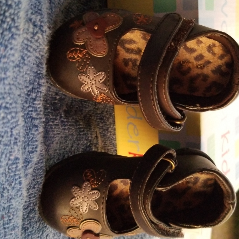 Baby shoes